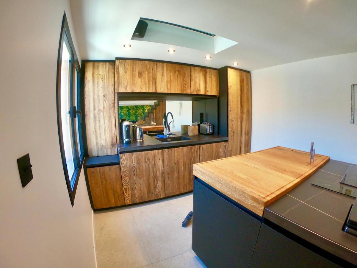Casa Jungle ! Superb Duplex Apartment, Place Des Lices ! 圣特罗佩 外观 照片